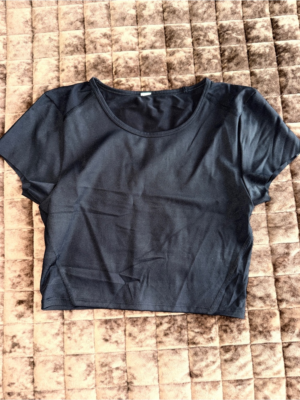 NWOT aerie Black Short Sleeve Crop Top